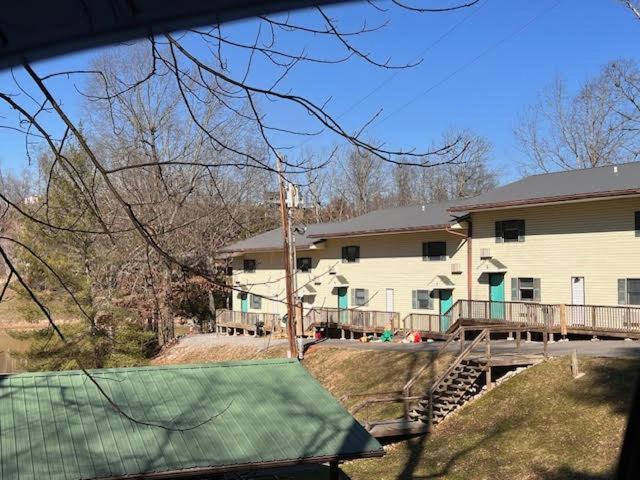 Holiday Hills Resort Eddyville Exterior foto